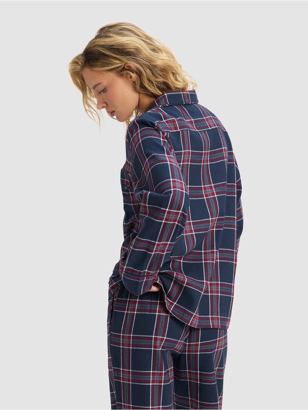 New Cozy Earth Farmhouse Long Sleeve Pajama Top Small - Eclipse Plaid MSRP $88 - Picture 2 of 7